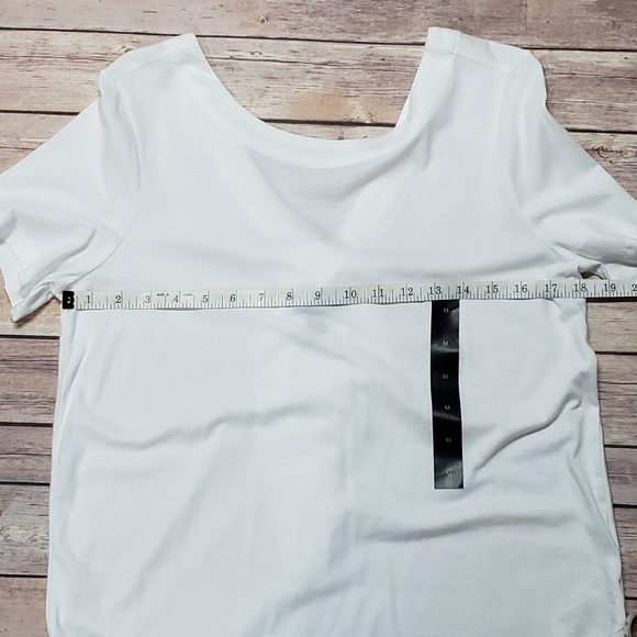 Banana Republic Bow Back Tee - Picture 4 of 6